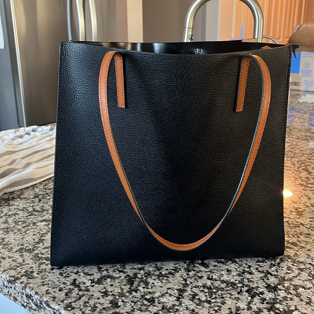 Marc Jacobs Black, Tan and Cream Bag - Picture 8 of 16